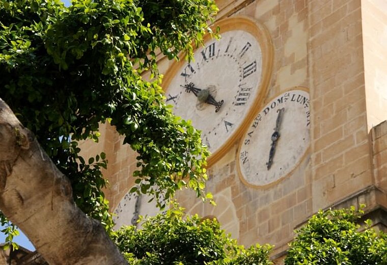 Malta Uhr