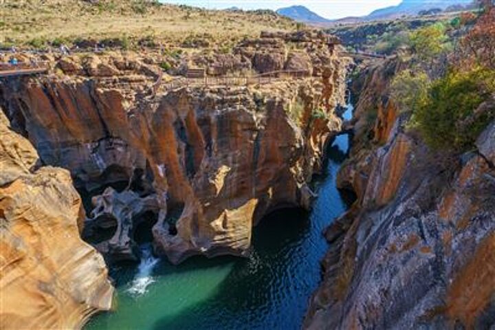 Bourkes Luck Potholes